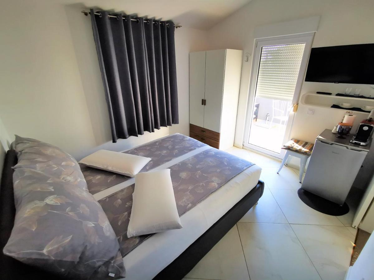 Apartments Petar Pan Fažana Extérieur photo