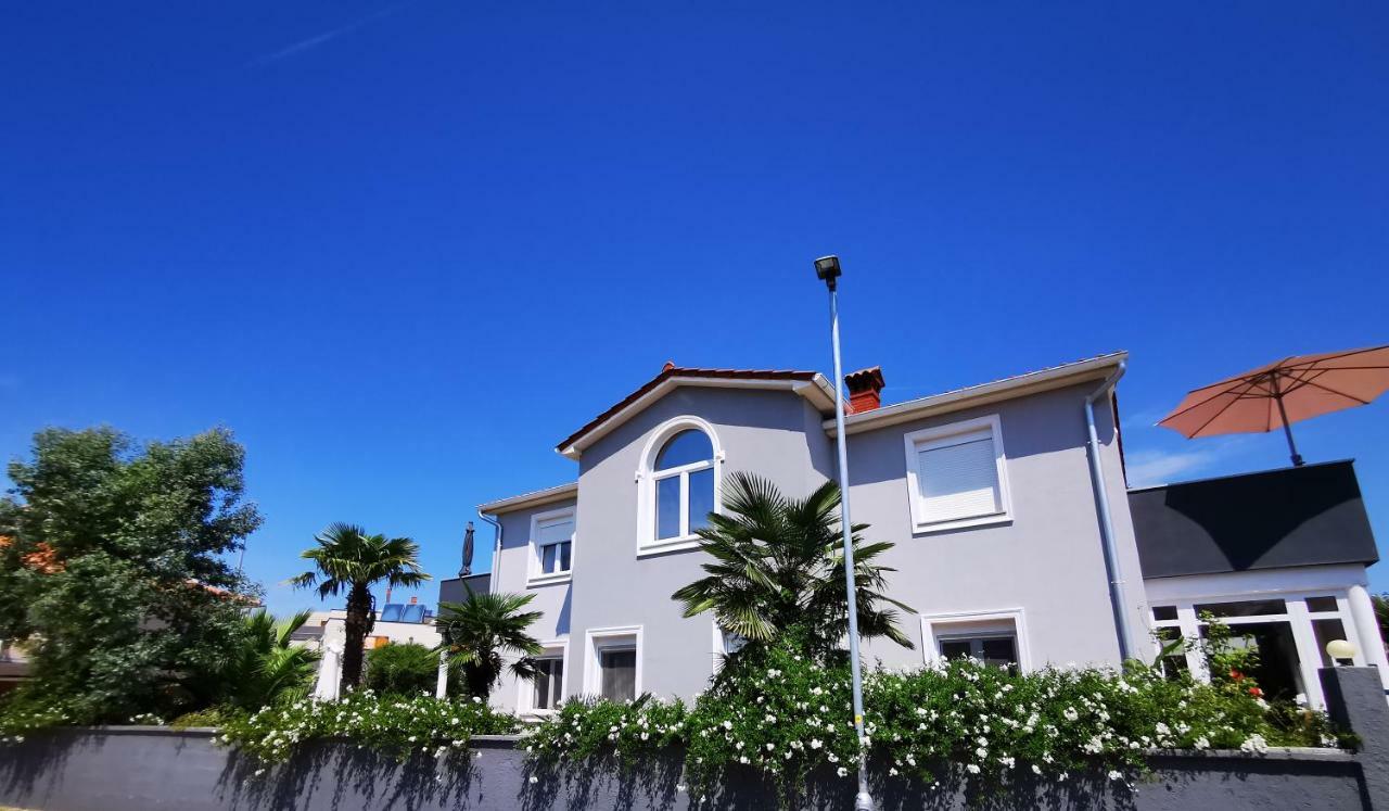 Apartments Petar Pan Fažana Extérieur photo